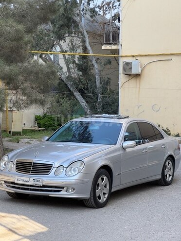 Mercedes E 240 2002, 358,700 km - 2.4 л - Bakı