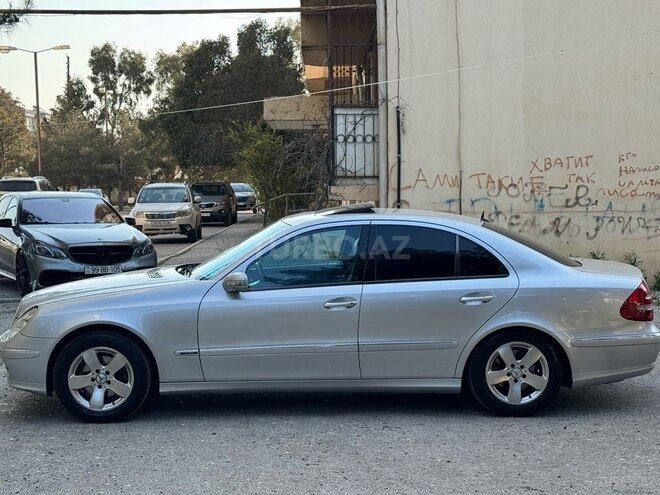 Mercedes E 240 2002, 358,700 km - 2.4 л - Bakı