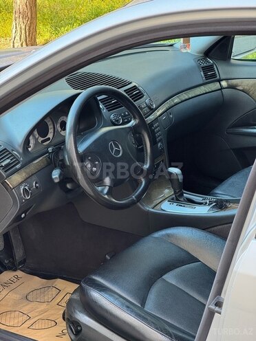 Mercedes E 240 2002, 358,700 km - 2.4 л - Bakı