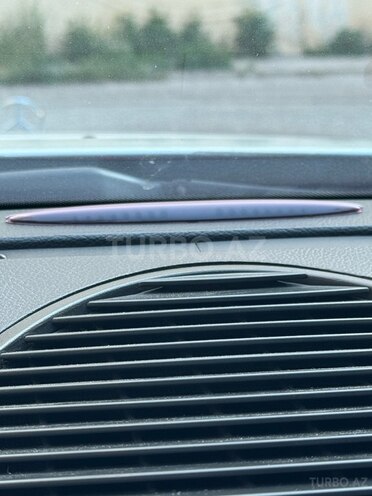 Mercedes E 240 2002, 358,700 km - 2.4 л - Bakı