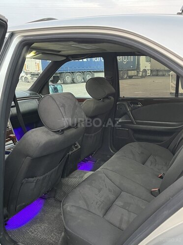 Mercedes E 230 1995, 385,976 km - 2.3 l - Bakı