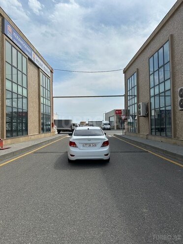 Hyundai Accent 2017, 97,500 km - 1.6 л - Bakı