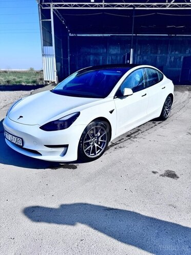 Tesla Model 3 2022, 28,000 km - 0.0 l - Bakı