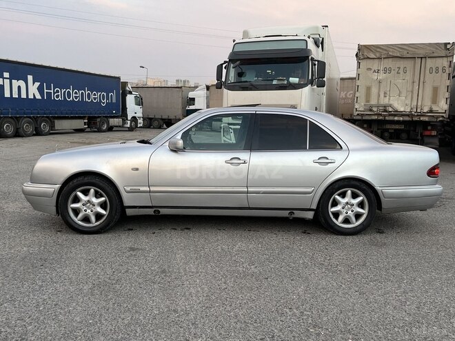 Mercedes E 230 1995, 385,976 km - 2.3 l - Bakı