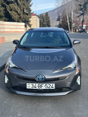 Toyota Prius 2016, 196,800 km - 1.8 l - Qax