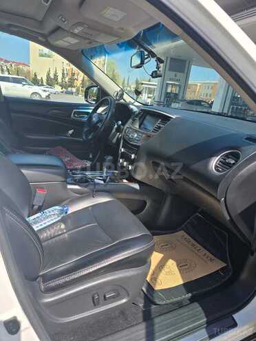 Nissan Pathfinder 2014, 190,000 km - 3.5 л - Bakı