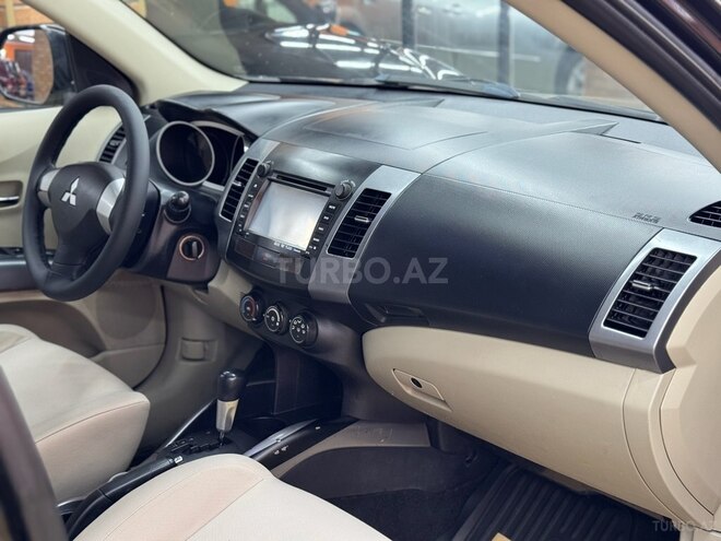 Mitsubishi Outlander 2007, 217,000 km - 2.4 л - Bakı