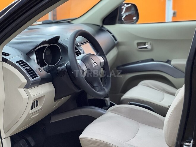 Mitsubishi Outlander 2007, 217,000 km - 2.4 л - Bakı