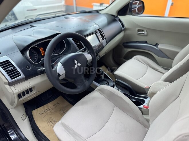 Mitsubishi Outlander 2007, 217,000 km - 2.4 л - Bakı
