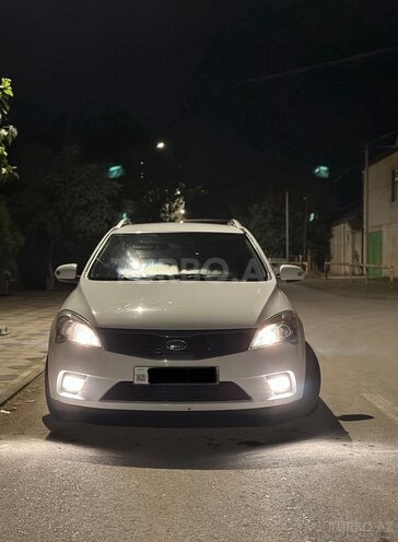 Kia Ceed 2011, 315,000 km - 1.6 l - Bakı