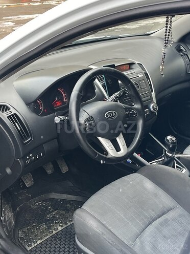 Kia Ceed 2011, 315,000 km - 1.6 l - Bakı