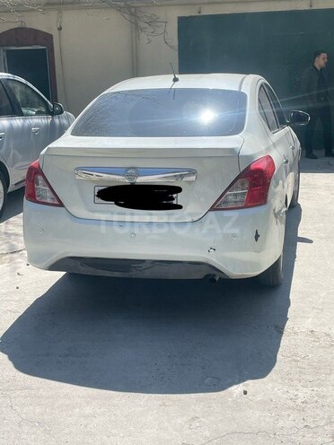 Nissan Sunny 2014, 268,530 km - 1.5 l - Bakı