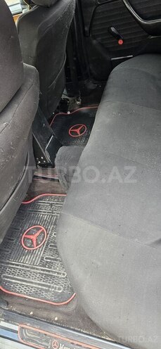 Mercedes E 200 1993, 508,065 km - 2.0 l - Quba