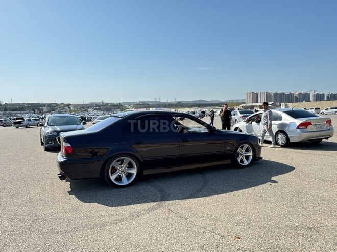 BMW 528 1999, 280,000 km - 2.8 l - Bakı