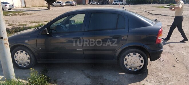 Opel Astra 2005, 260,000 km - 1.8 l - Bakı