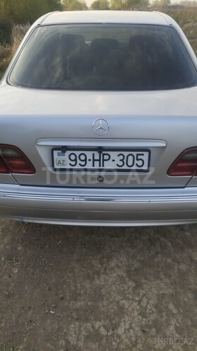 Mercedes E 220 d 2002, 385,636 km - 2.2 л - Bakı