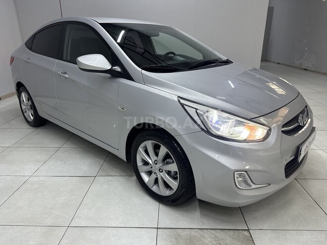 Hyundai Accent 2015, 155,128 km - 1.4 l - Sumqayıt