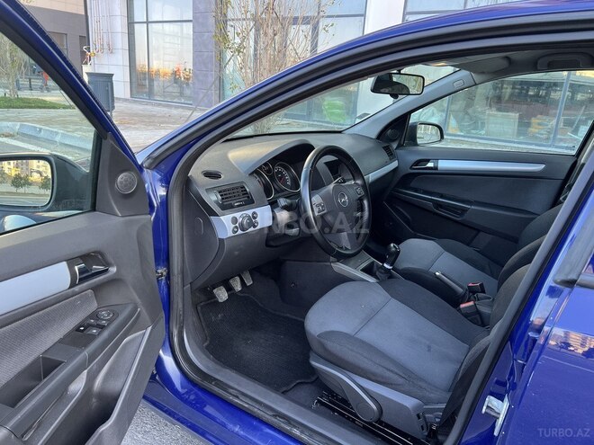 Opel Astra 2005, 157,000 km - 1.4 л - Bakı