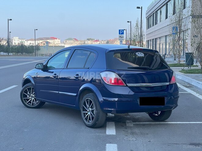 Opel Astra 2005, 157,000 km - 1.4 л - Bakı