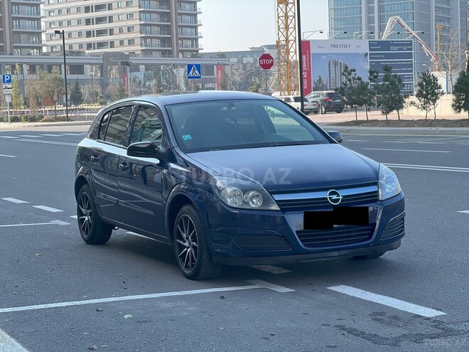 Opel Astra 2005, 157,000 km - 1.4 л - Bakı