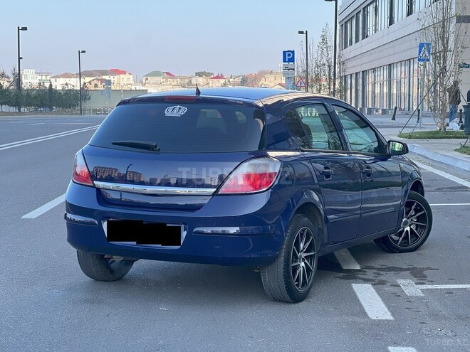 Opel Astra 2005, 157,000 km - 1.4 л - Bakı
