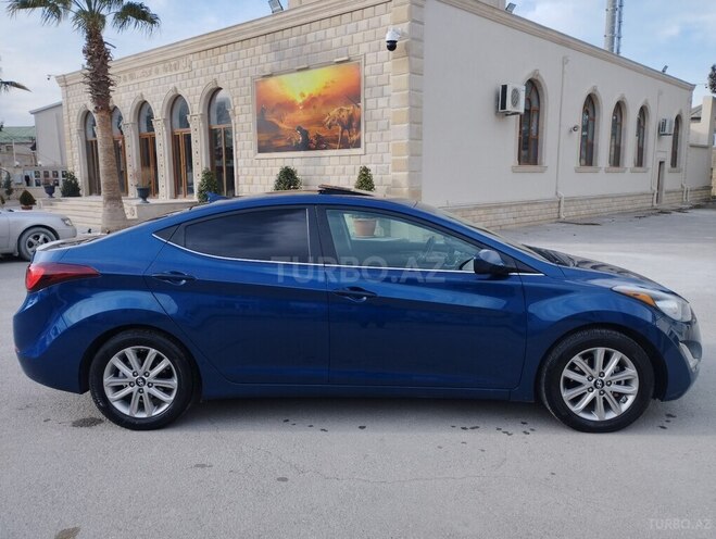 Hyundai Elantra 2015, 188,000 km - 1.8 л - Bakı