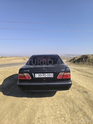 Mercedes E 270 2000, 515,000 km - 2.7 l - Bakı