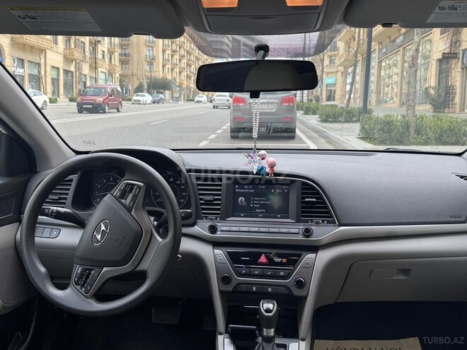 Hyundai Elantra 2016, 128,000 km - 2.0 l - Bakı