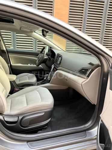 Hyundai Elantra 2017, 53,000 km - 2.0 л - Bakı