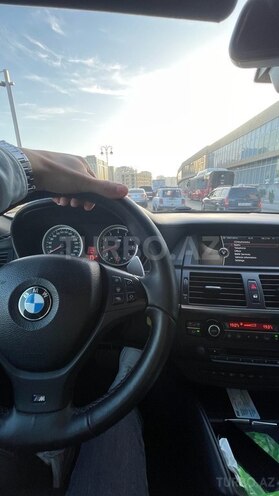 BMW X5 M 2012, 300,000 km - 4.4 l - Bakı