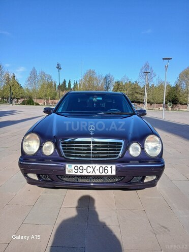 Mercedes E 240 1999, 245,937 km - 2.4 l - Şəmkir