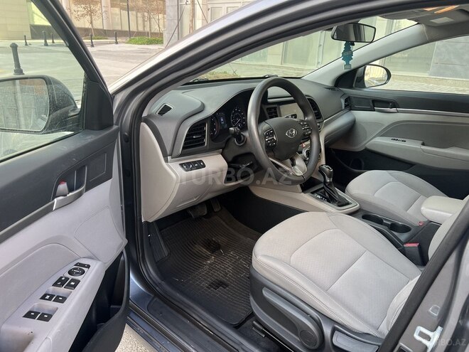Hyundai Elantra 2018, 156,106 km - 2.0 l - Bakı