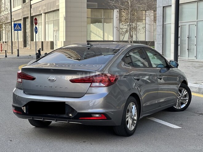 Hyundai Elantra 2018, 156,106 km - 2.0 l - Bakı