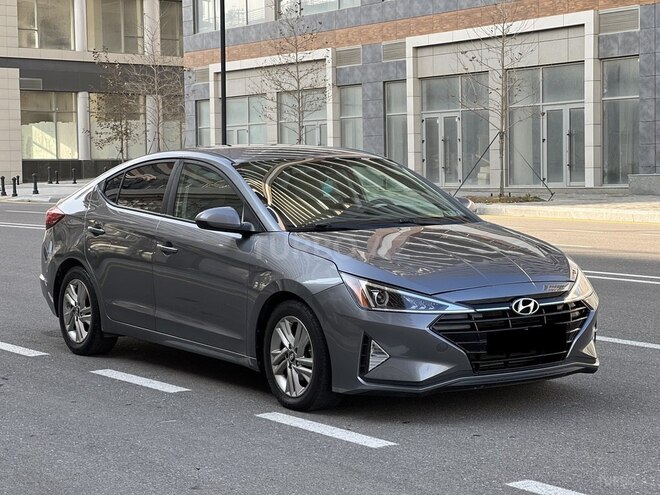 Hyundai Elantra 2018, 156,106 km - 2.0 l - Bakı