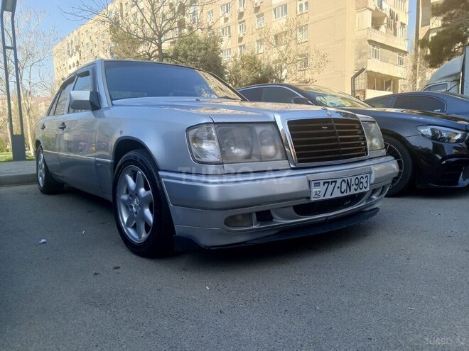 Mercedes E 200 1993, 456,000 km - 2.0 l - Bakı