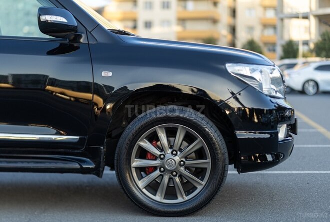 Toyota Land Cruiser 2011, 215,000 km - 4.0 l - Bakı