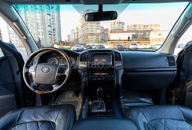 Toyota Land Cruiser 2011, 215,000 km - 4.0 l - Bakı