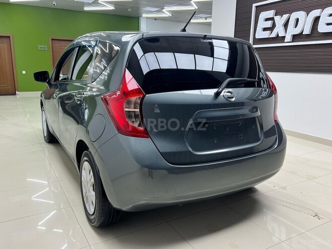 Nissan Note-2
