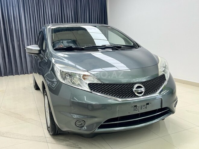 Nissan Note-8