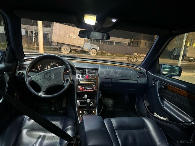Mercedes C 240 1998, 327,645 km - 2.4 л - Bakı