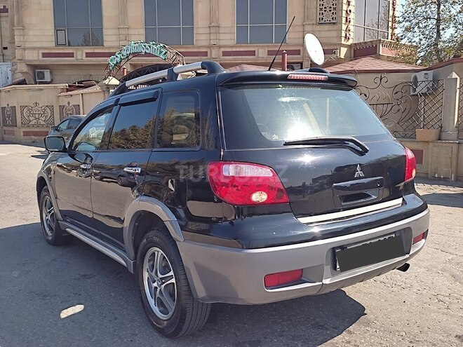 Mitsubishi Outlander 2006, 221,000 km - 2.5 l - Sumqayıt