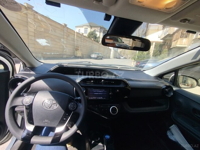 Toyota Aqua 2017, 150,000 km - 1.5 l - Bakı