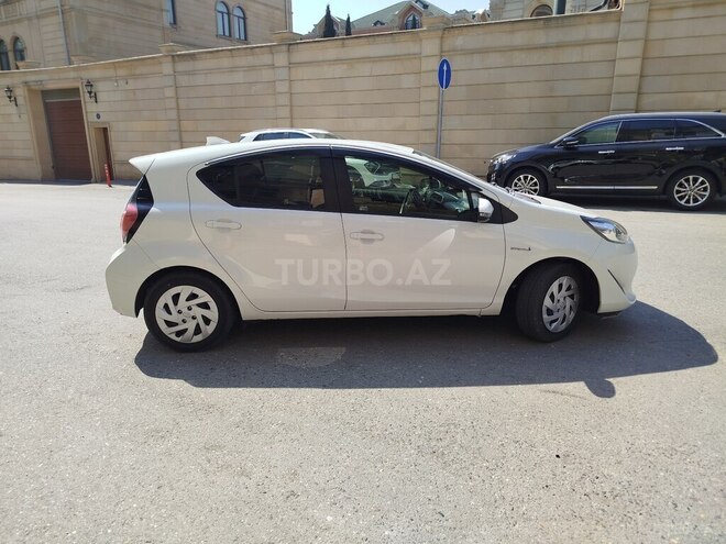 Toyota Aqua 2017, 150,000 km - 1.5 l - Bakı