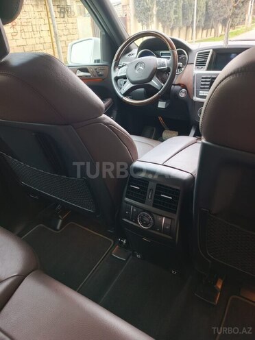Mercedes GL 500 4MATIC 2014, 28,080 km - 5.0 л - Bakı