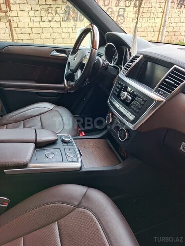 Mercedes GL 500 4MATIC 2014, 28,080 km - 5.0 л - Bakı