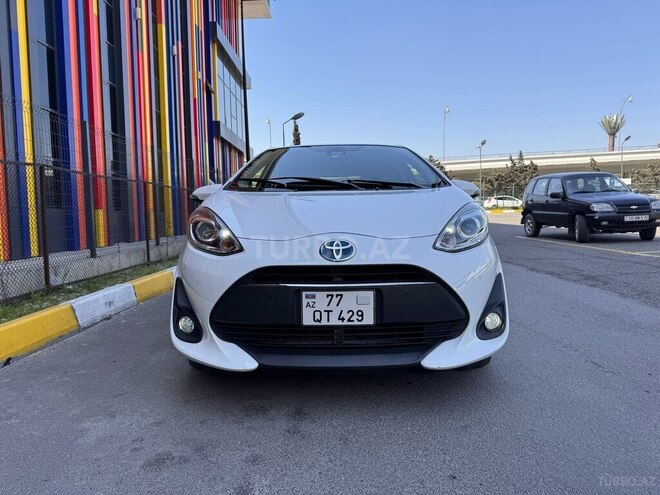 Toyota Aqua 2018, 177,000 km - 1.5 l - Bakı