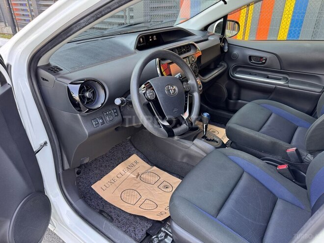 Toyota Aqua 2018, 177,000 km - 1.5 l - Bakı
