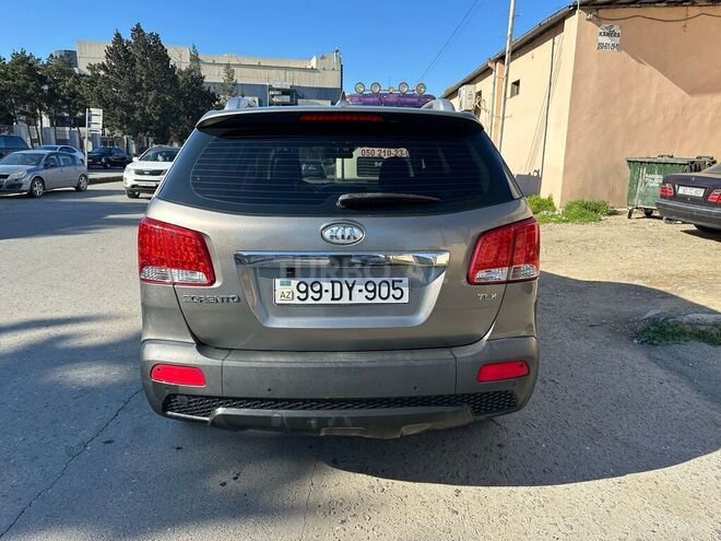 Kia Sorento 2009, 219,000 km - 2.0 l - Bakı