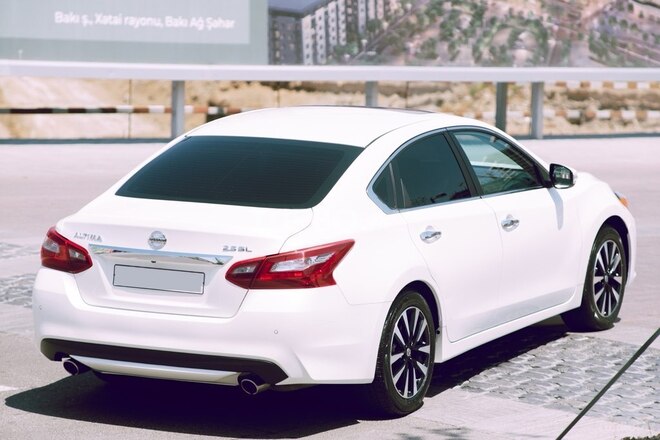Nissan Altima 2018, 93,000 km - 2.5 l - Bakı