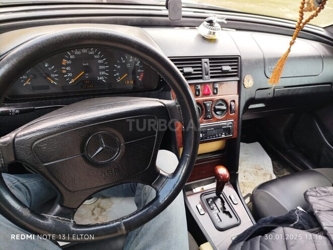 Mercedes C 180 1997, 330,954 km - 1.8 л - Şirvan